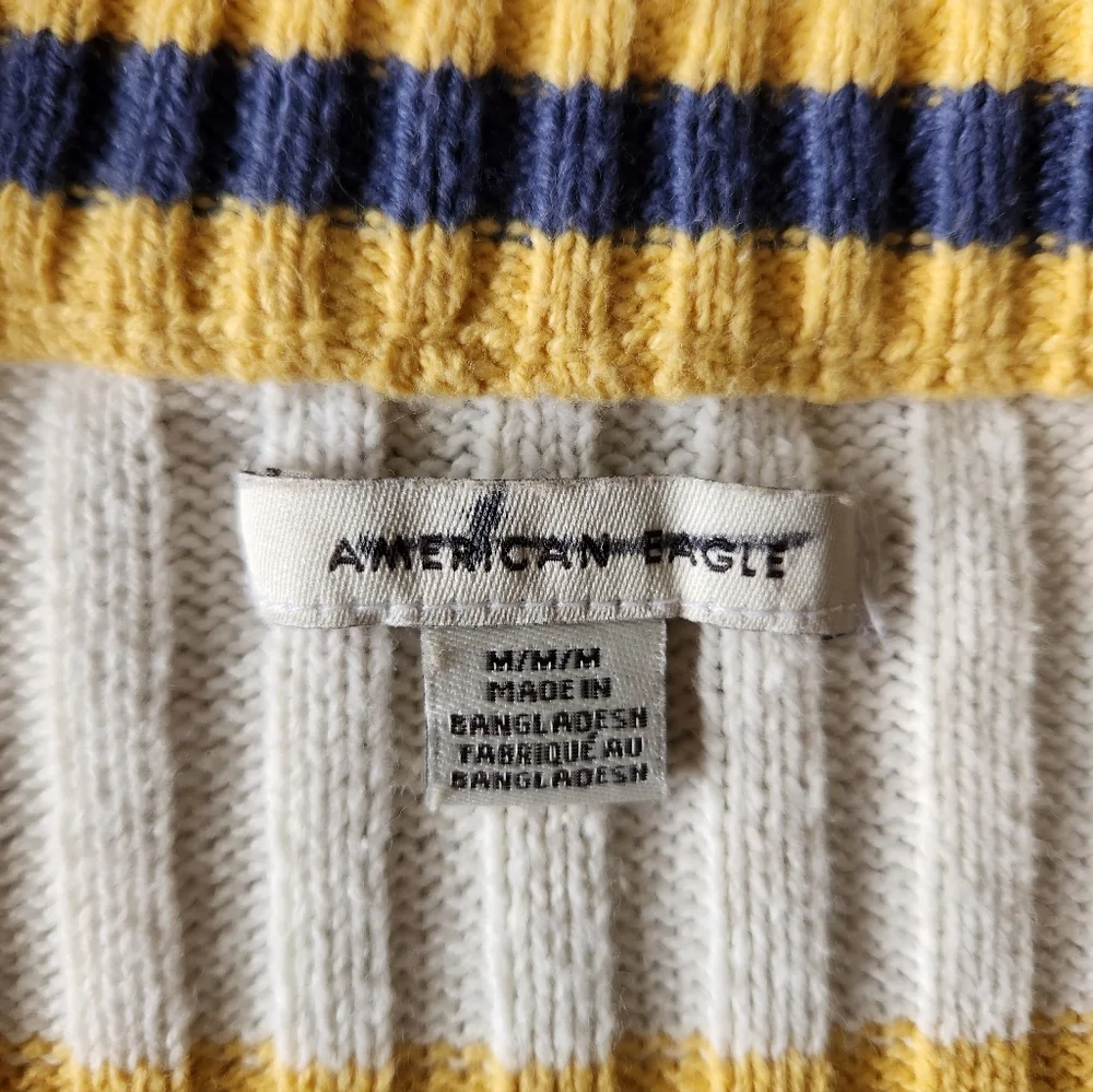 American Eagle Cropped Striped V-Neck Button Cardigan - Yellow & Ivory M